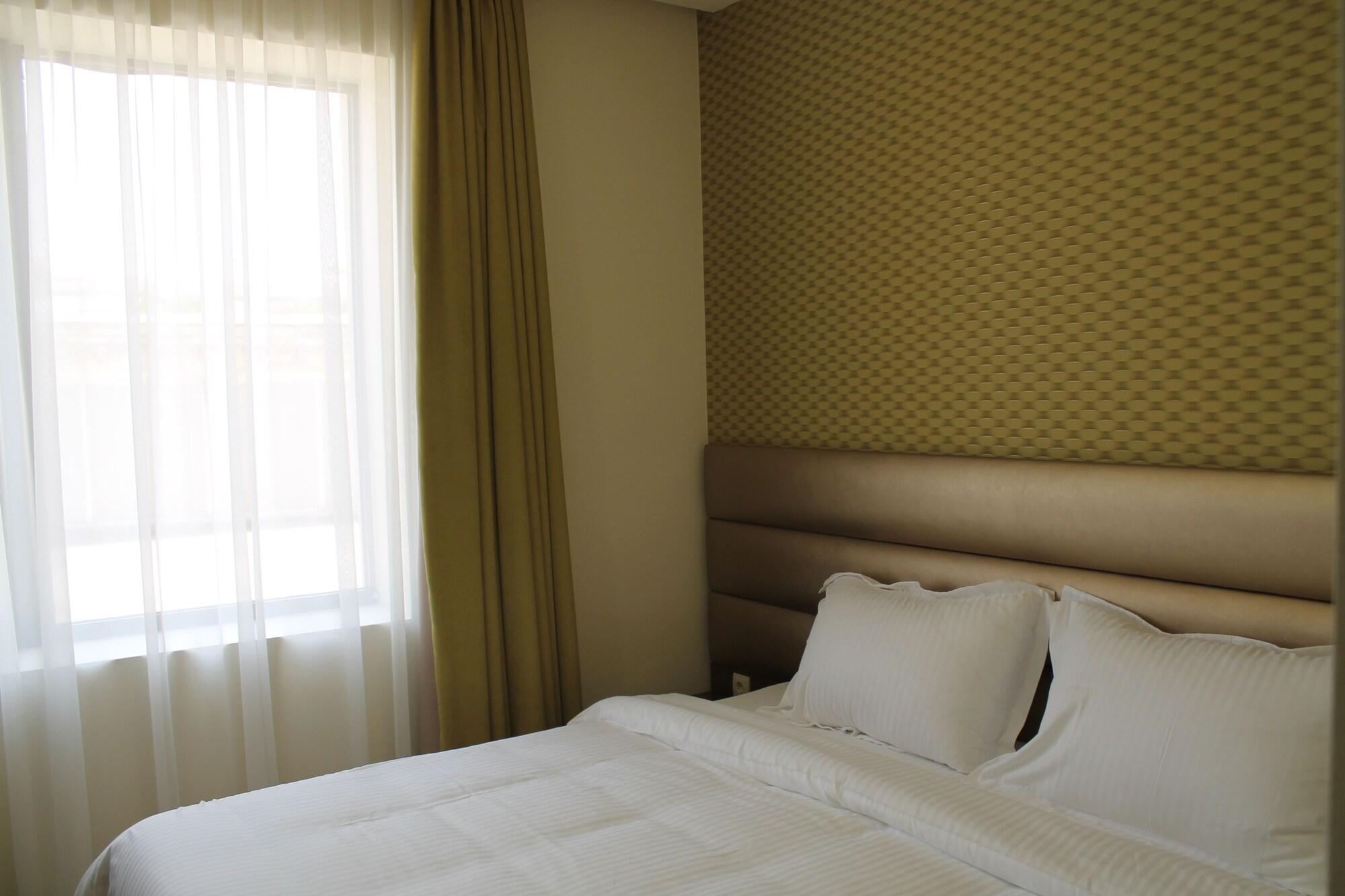 Pirimze Plaza Otel Tiflis Dış mekan fotoğraf