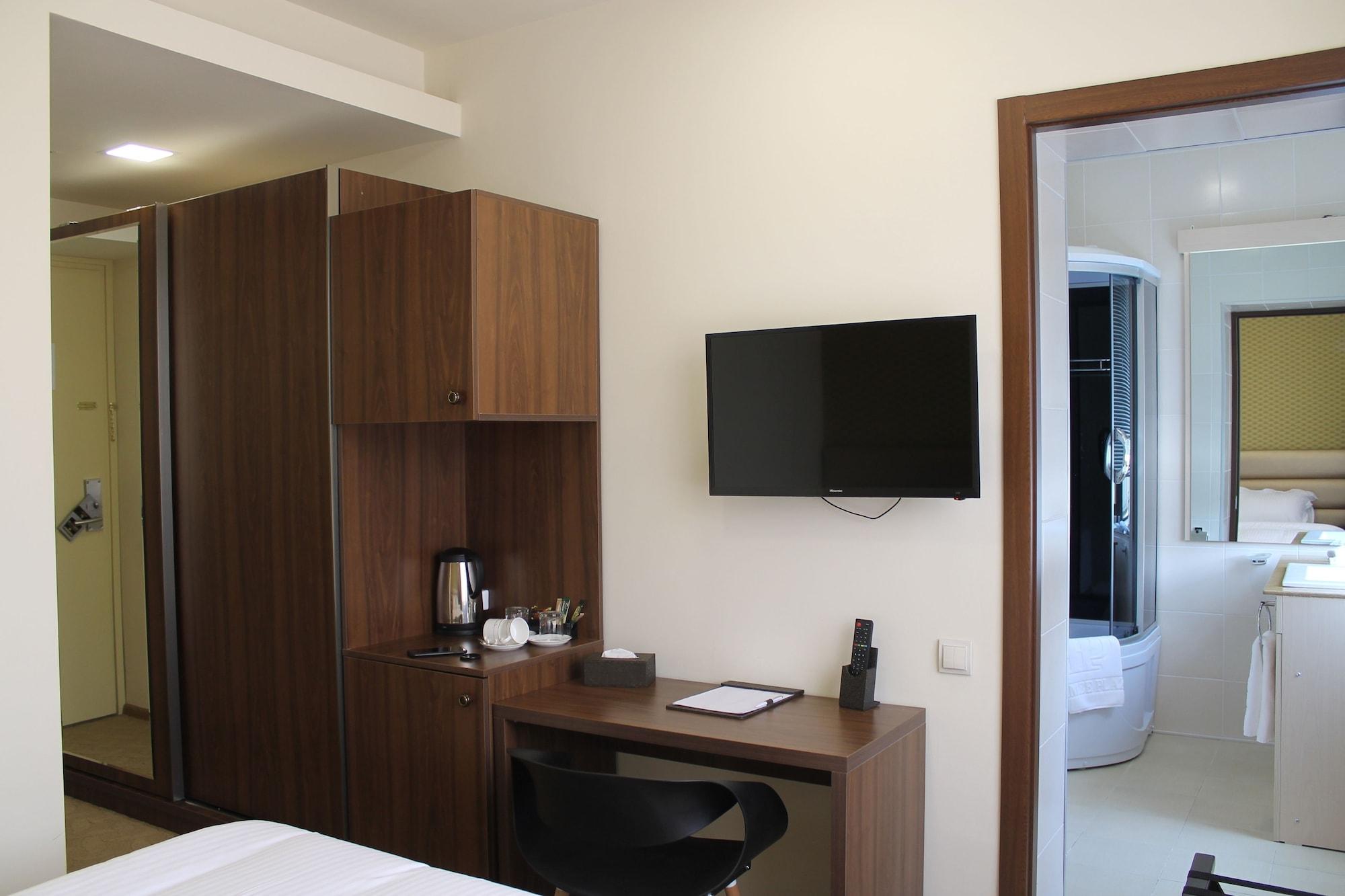 Pirimze Plaza Otel Tiflis Dış mekan fotoğraf