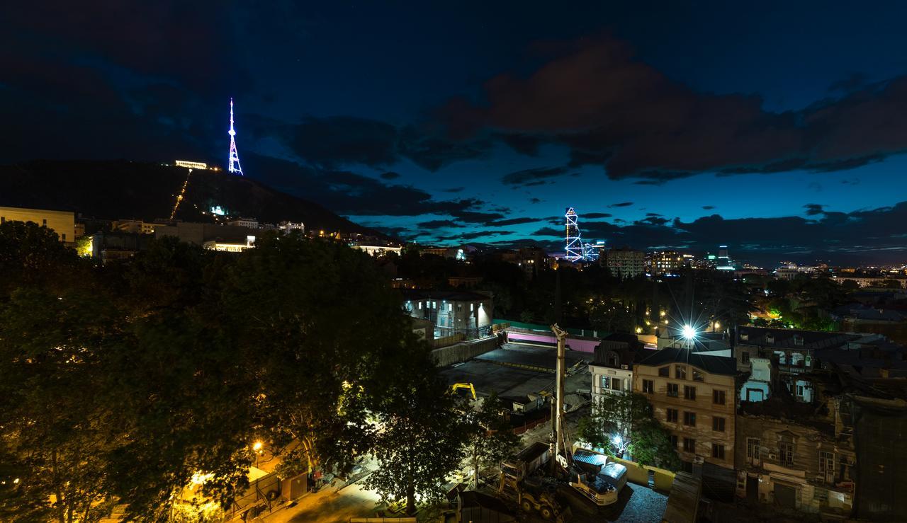 Pirimze Plaza Otel Tiflis Dış mekan fotoğraf