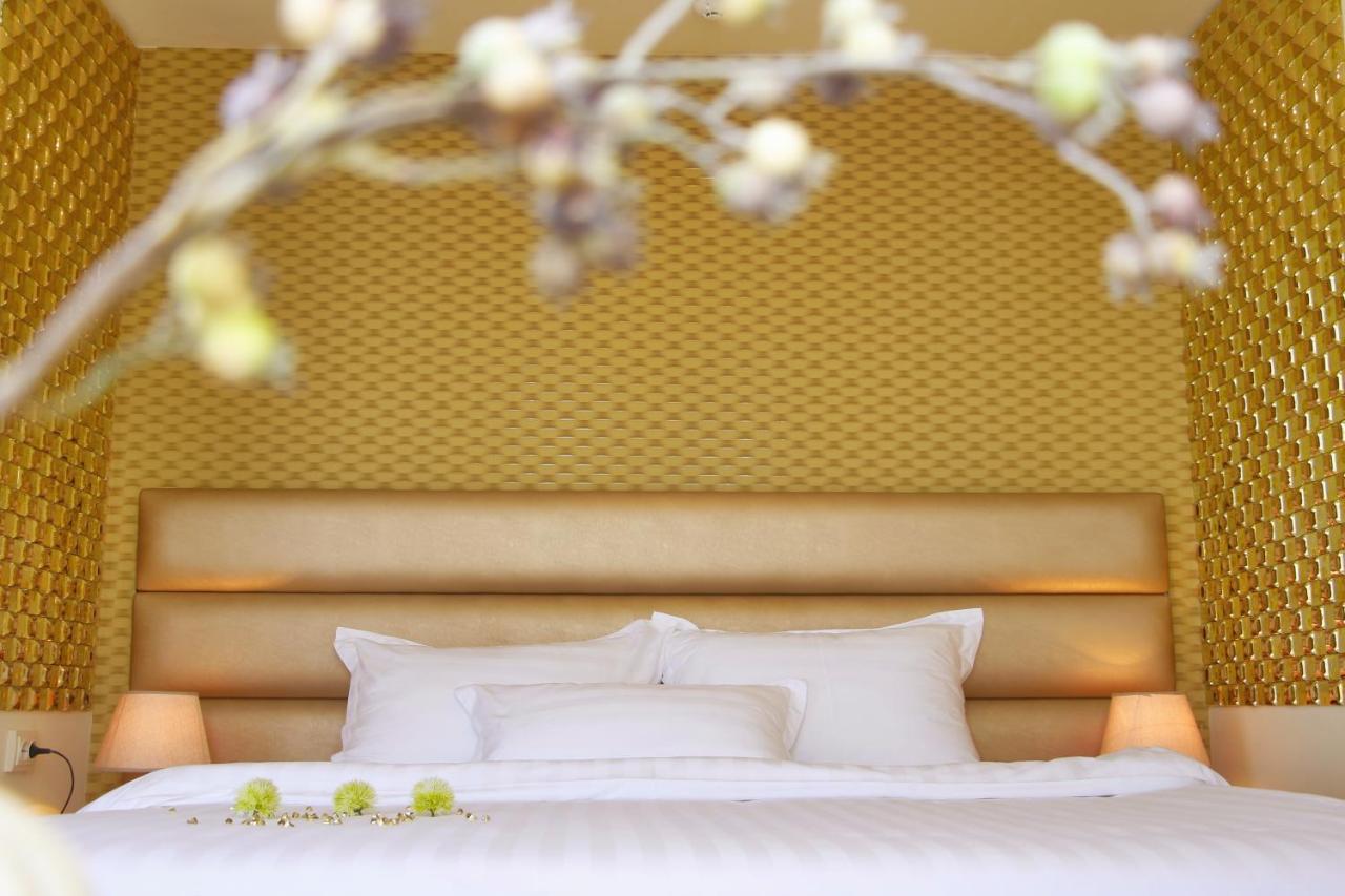 Pirimze Plaza Otel Tiflis Dış mekan fotoğraf